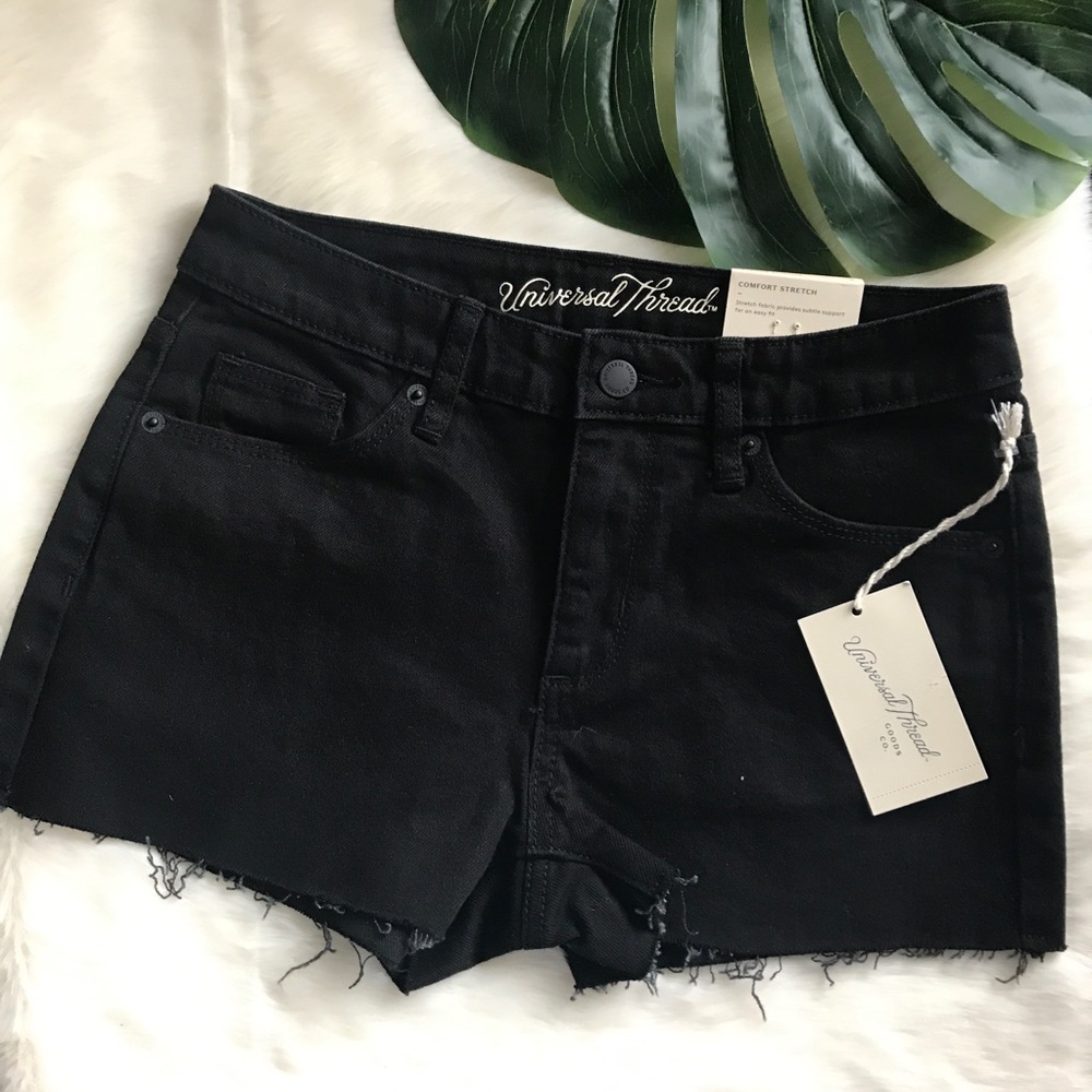 Universal Thread high rise shortie shorts